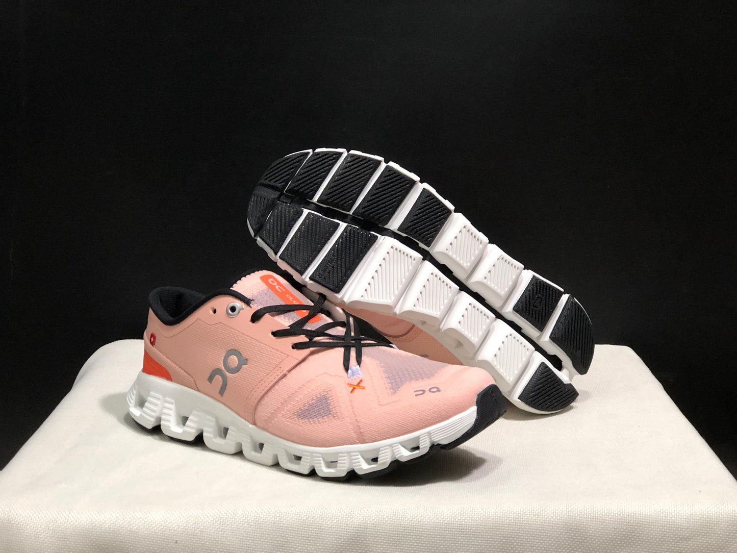 ON Cloud X3 | X10015OC06