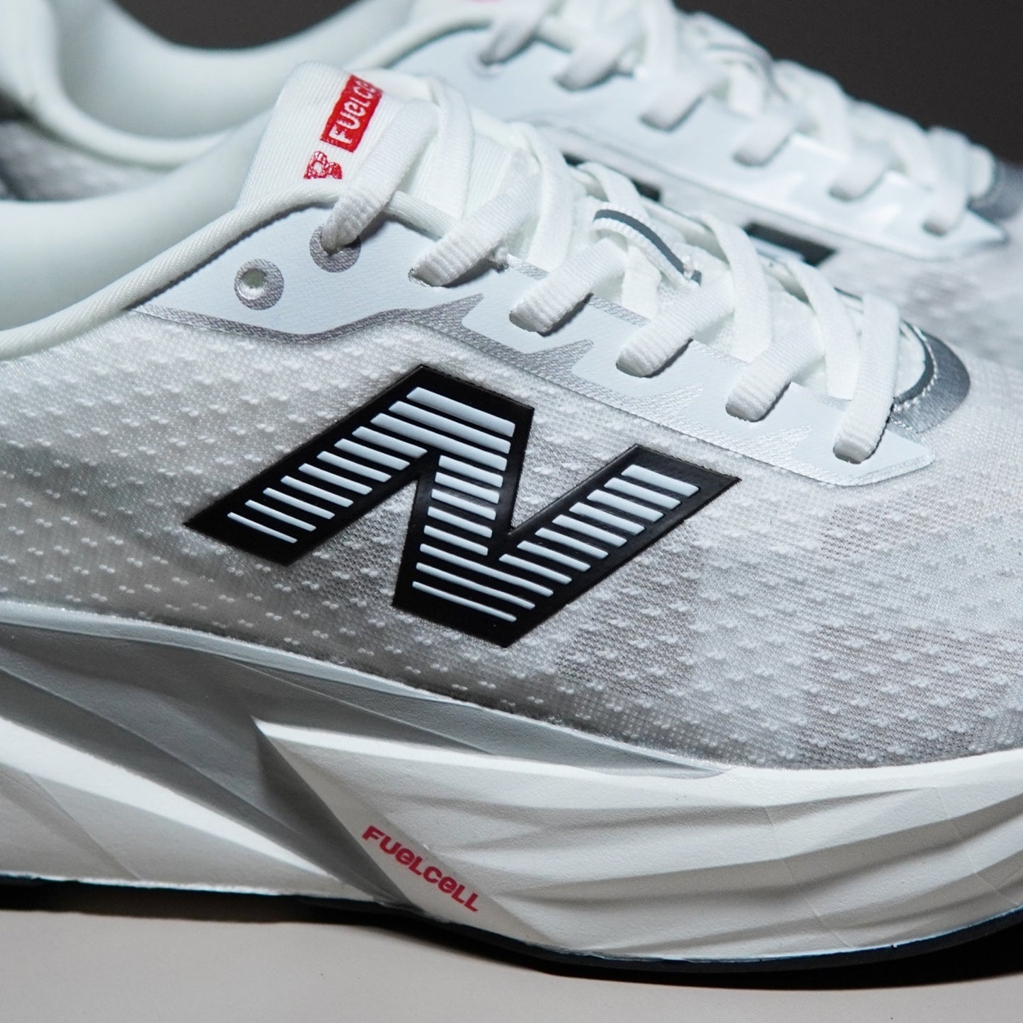 New Balance FuelCell Rebel v5 | NB080023FR04