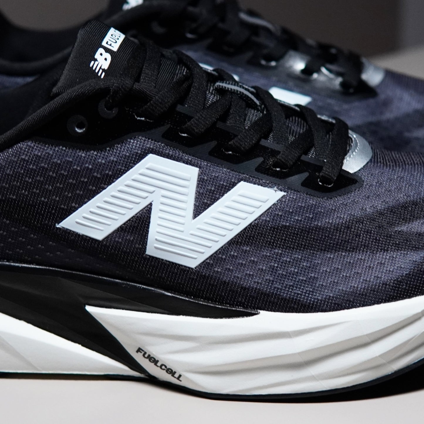 New Balance FuelCell Rebel v5 | NB080023FR12