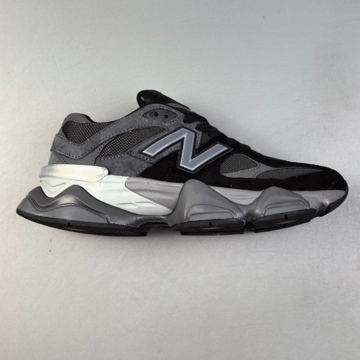 New Balance 9060 | Black/Grey/White HL351500523