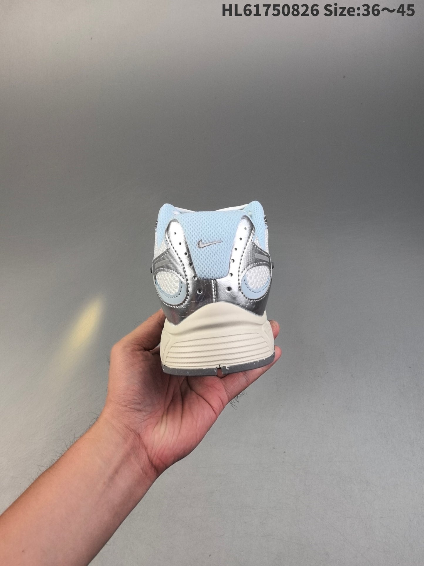 Nike V5 RNR | V5RNR18P400312