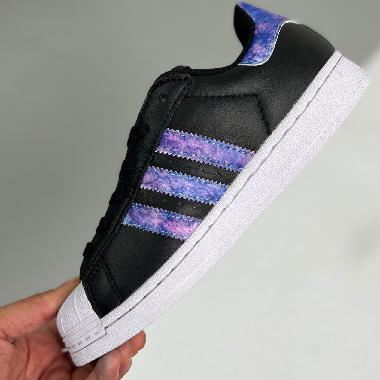 Adidas Originals  Superstar  | White/Purple 02CHER12