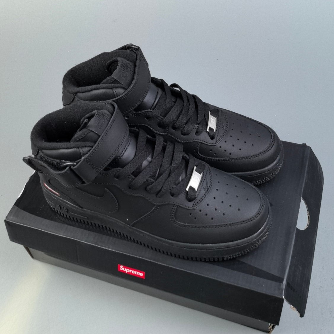 Nike AIR FORCE 1 | Mid Supreme Black HL111401118