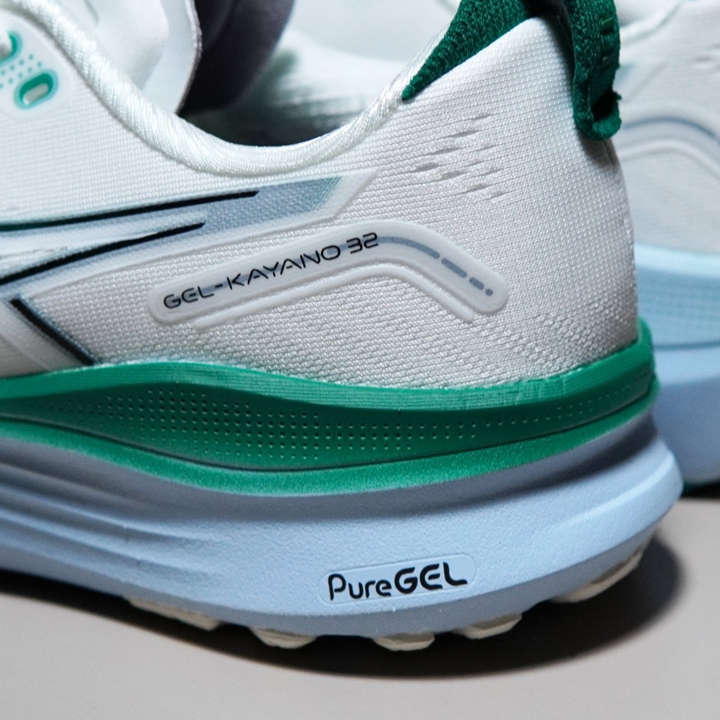 Asics Gel-Kayano 32 | AGK271300603