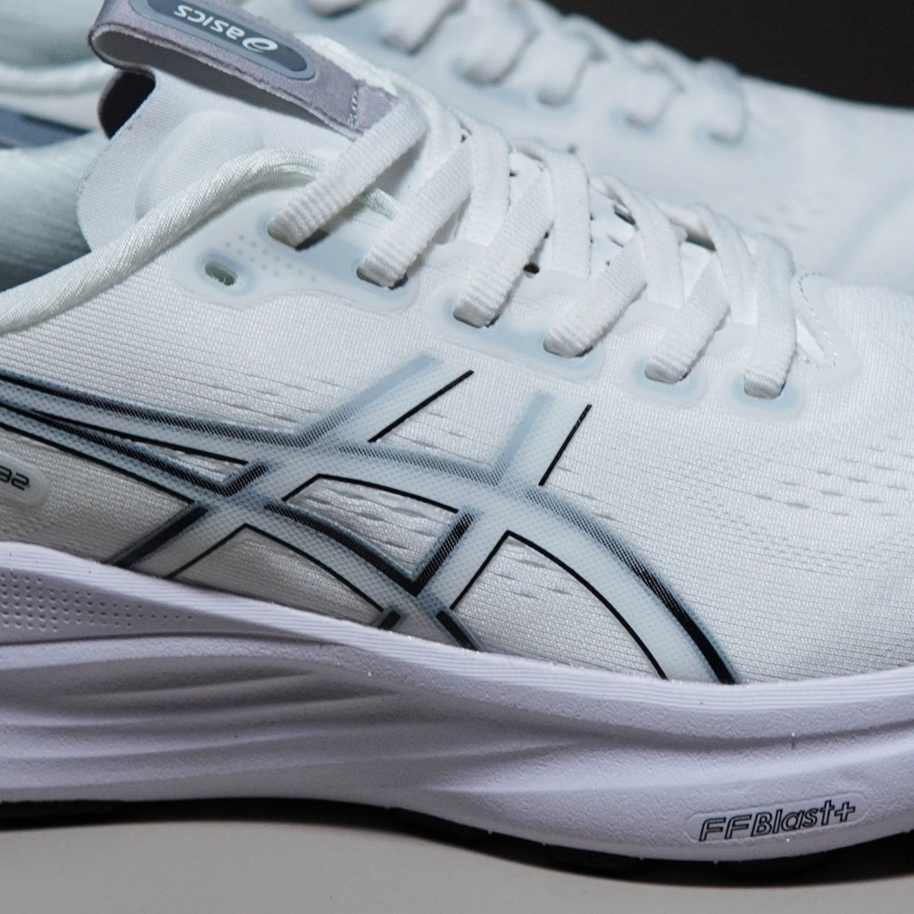 Asics Gel-Kayano 32 | AGK271300607