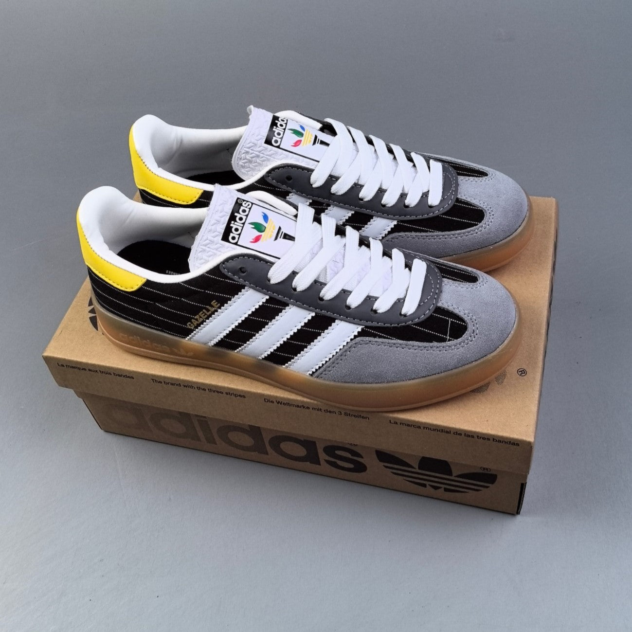 Adidas GAZELLE INDOOR │Black/White/Grey HL181000804