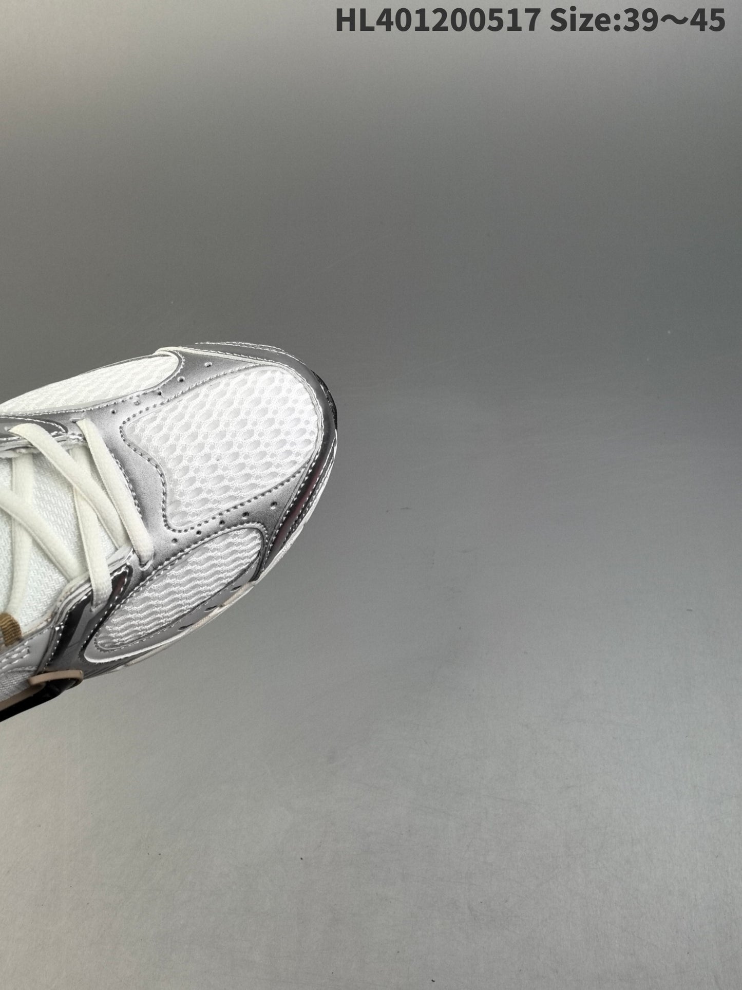 Nike V5 RNR | V5RNR18P400307