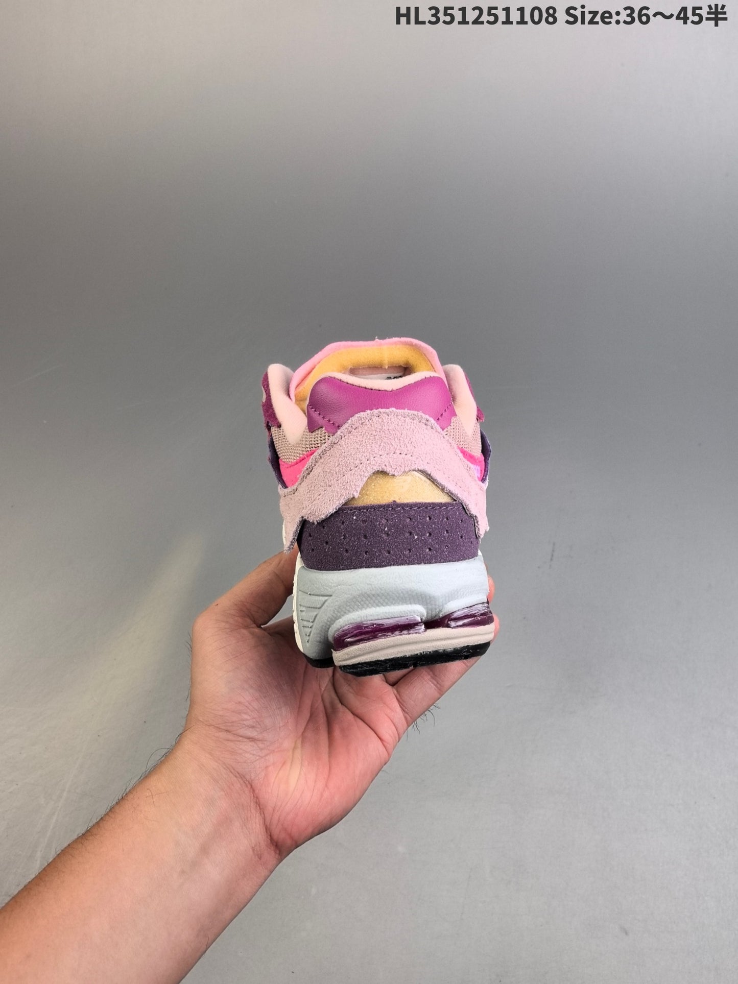 New Balance 2002R   │Pink/Purple HL351251108