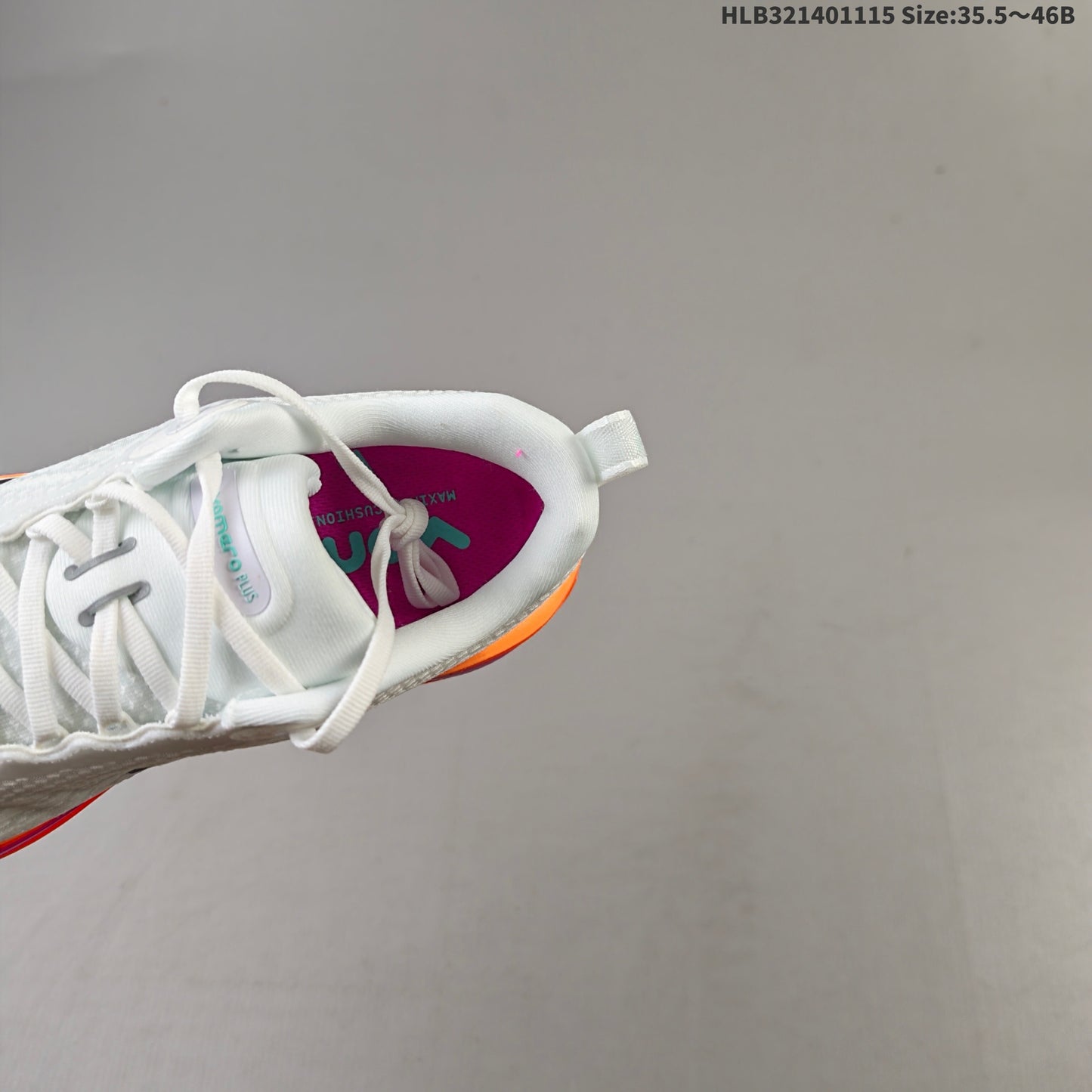 Nike Vomero Plus | NV18P400316