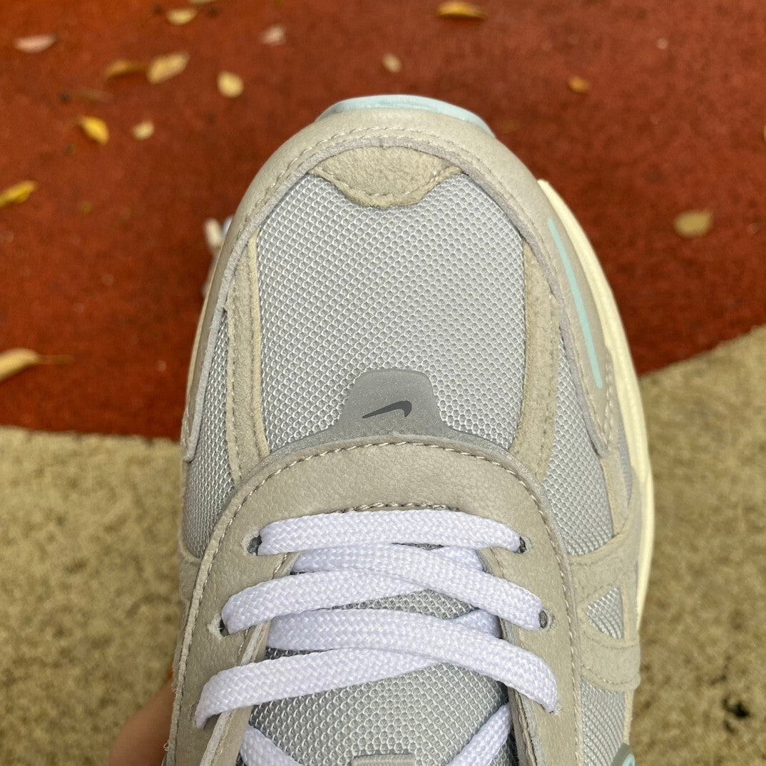 Nike V2K Run | FZ3596-072