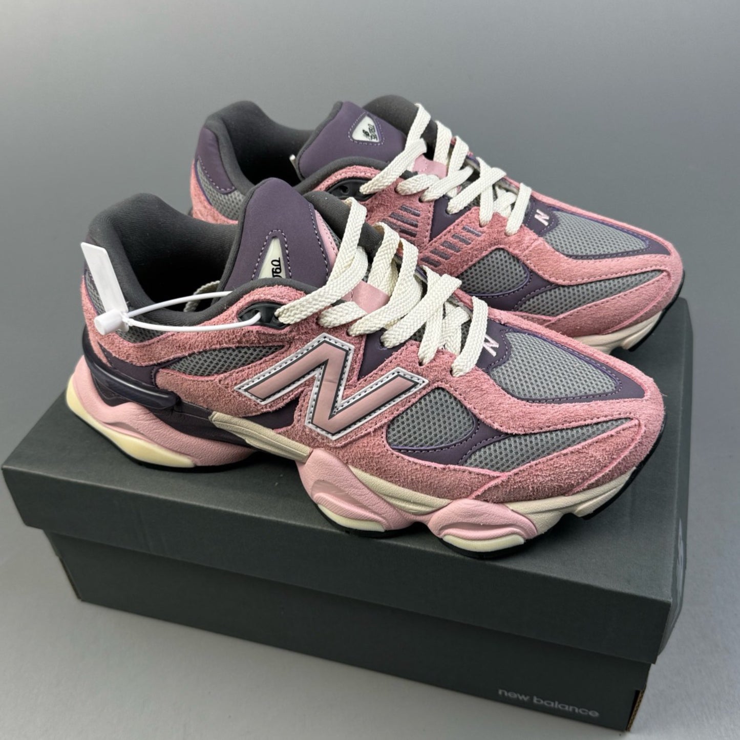 New Balance 9060 | Pink Labender HL031900324