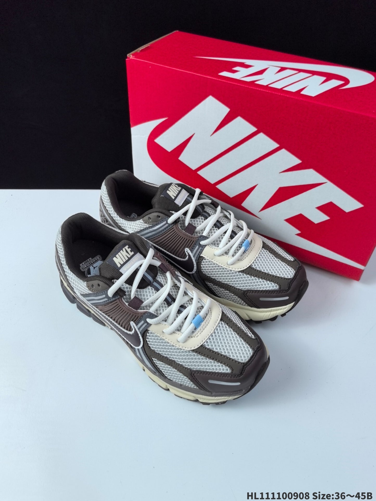 Nike Zoom Vomero 5 | NZV518P400303