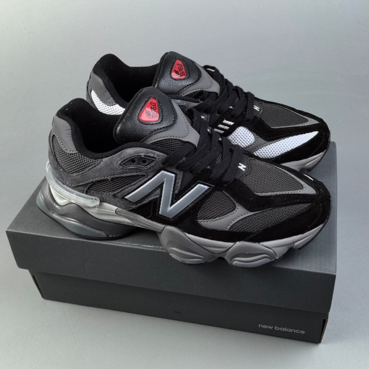 New Balance 9060 | Black/Grey/White HL351500523