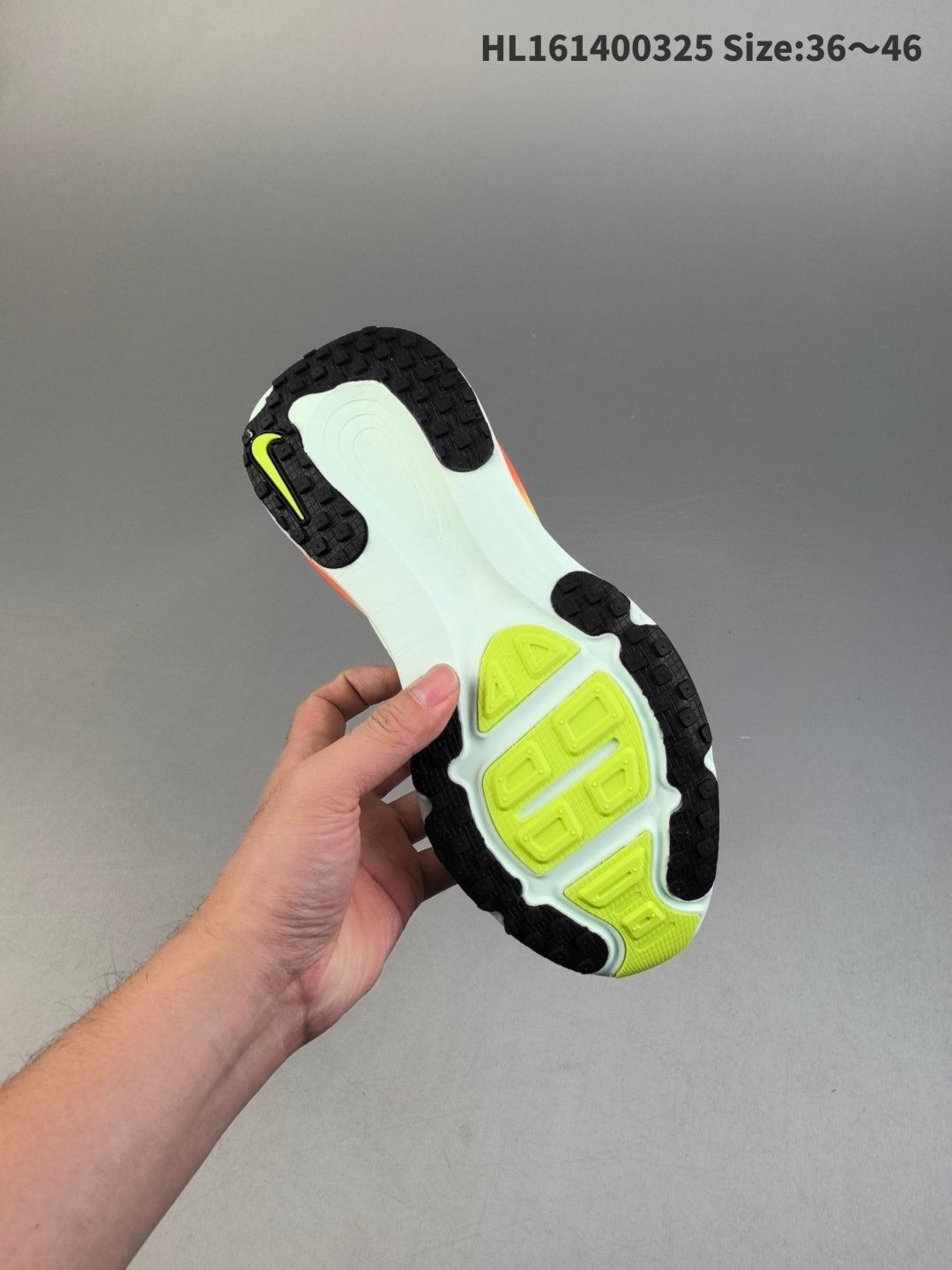 Nike Vomero 18 | HL161400325