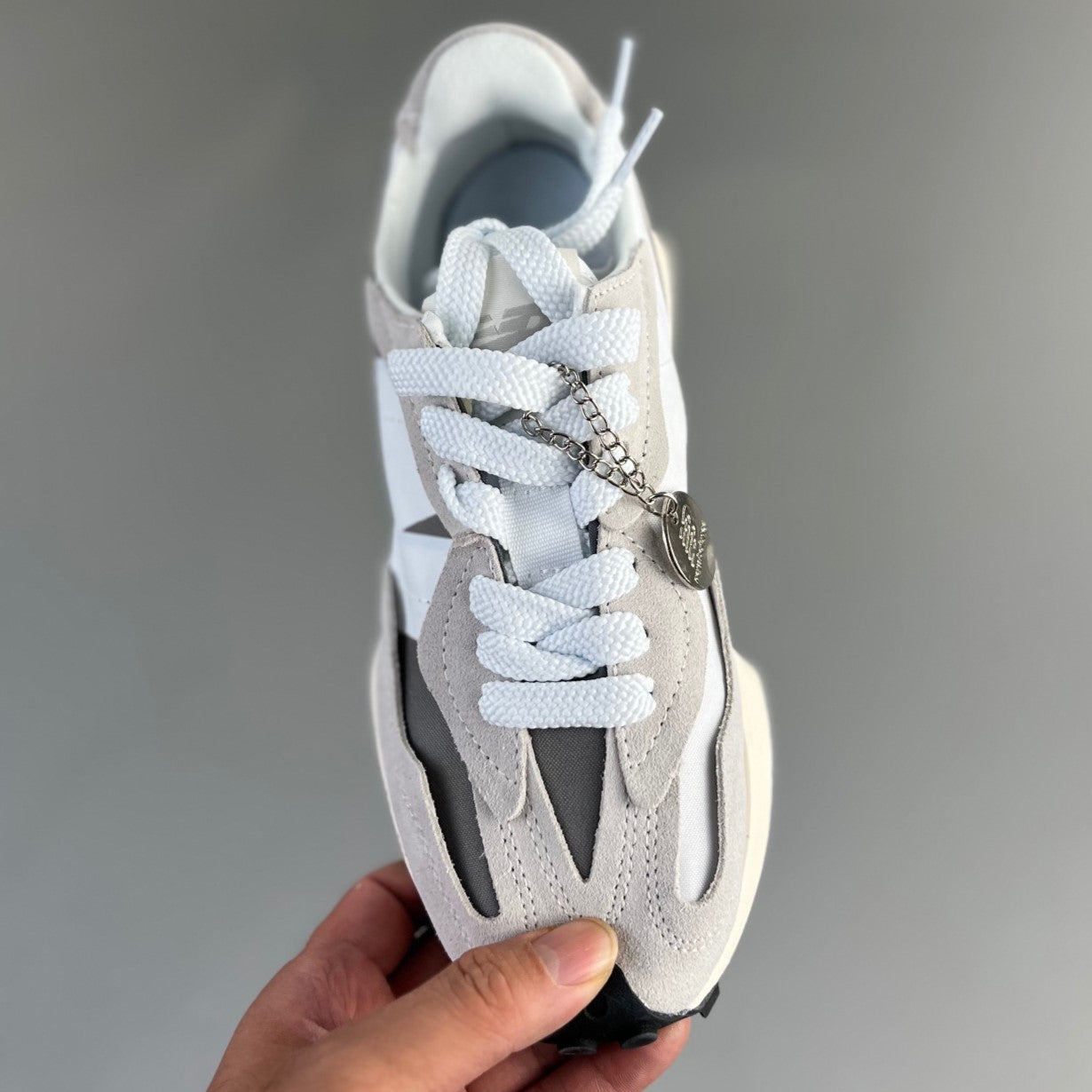 New Balance 327 | NIMBUS CLOUD HL111300813