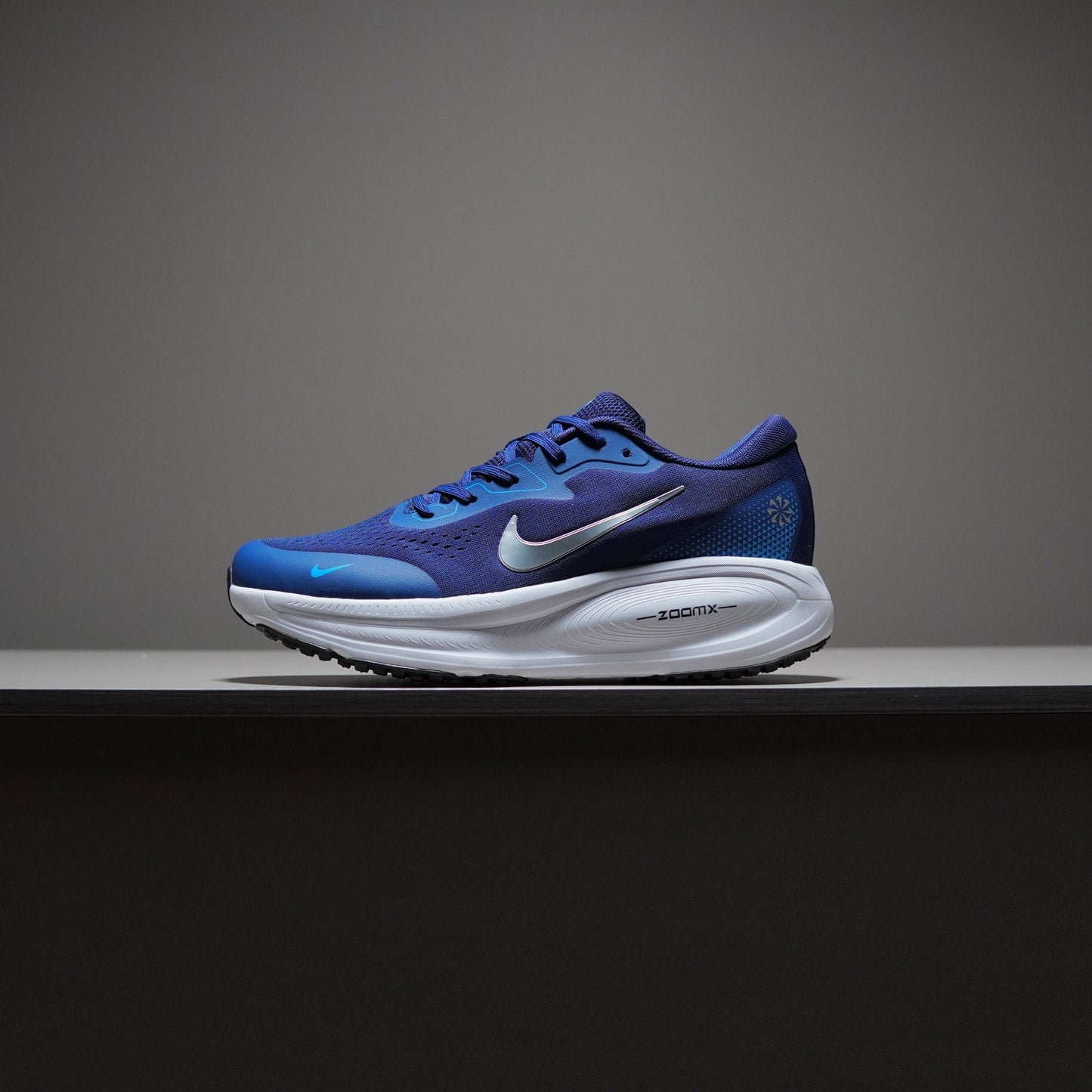Nike Air Zoom Vomero 18X | NAV18X400308