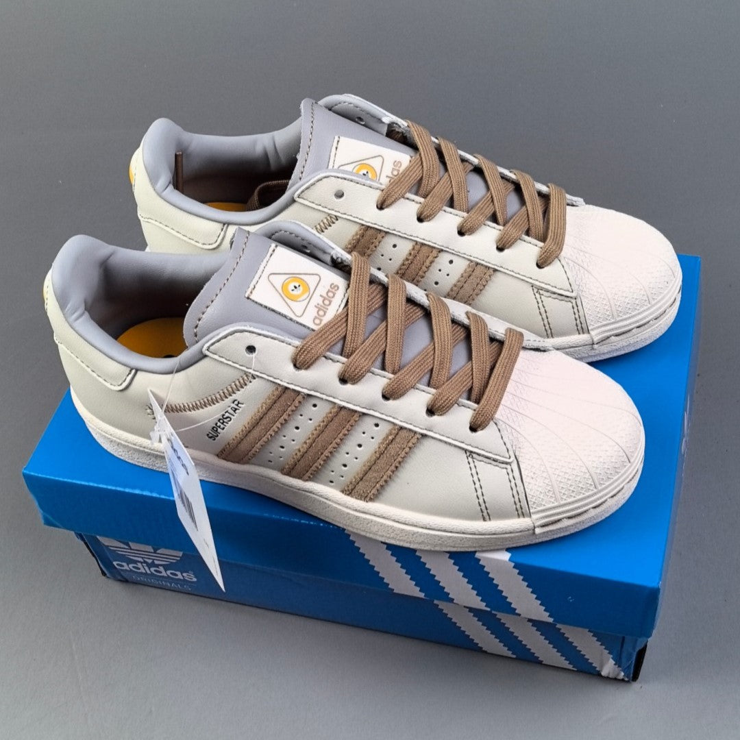 Adidas Originals Superstar  | Off White / Magic Beige HL111200719