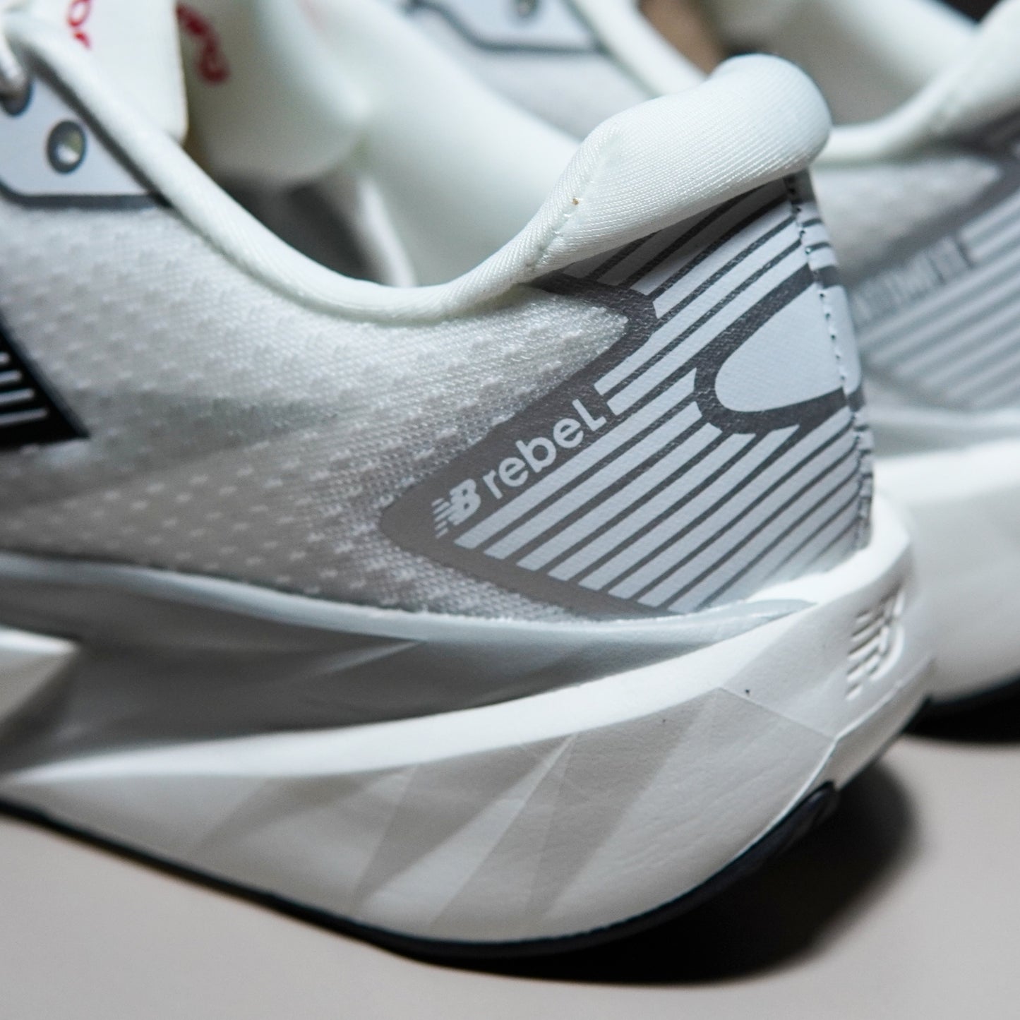 New Balance FuelCell Rebel v5 | NB080023FR04