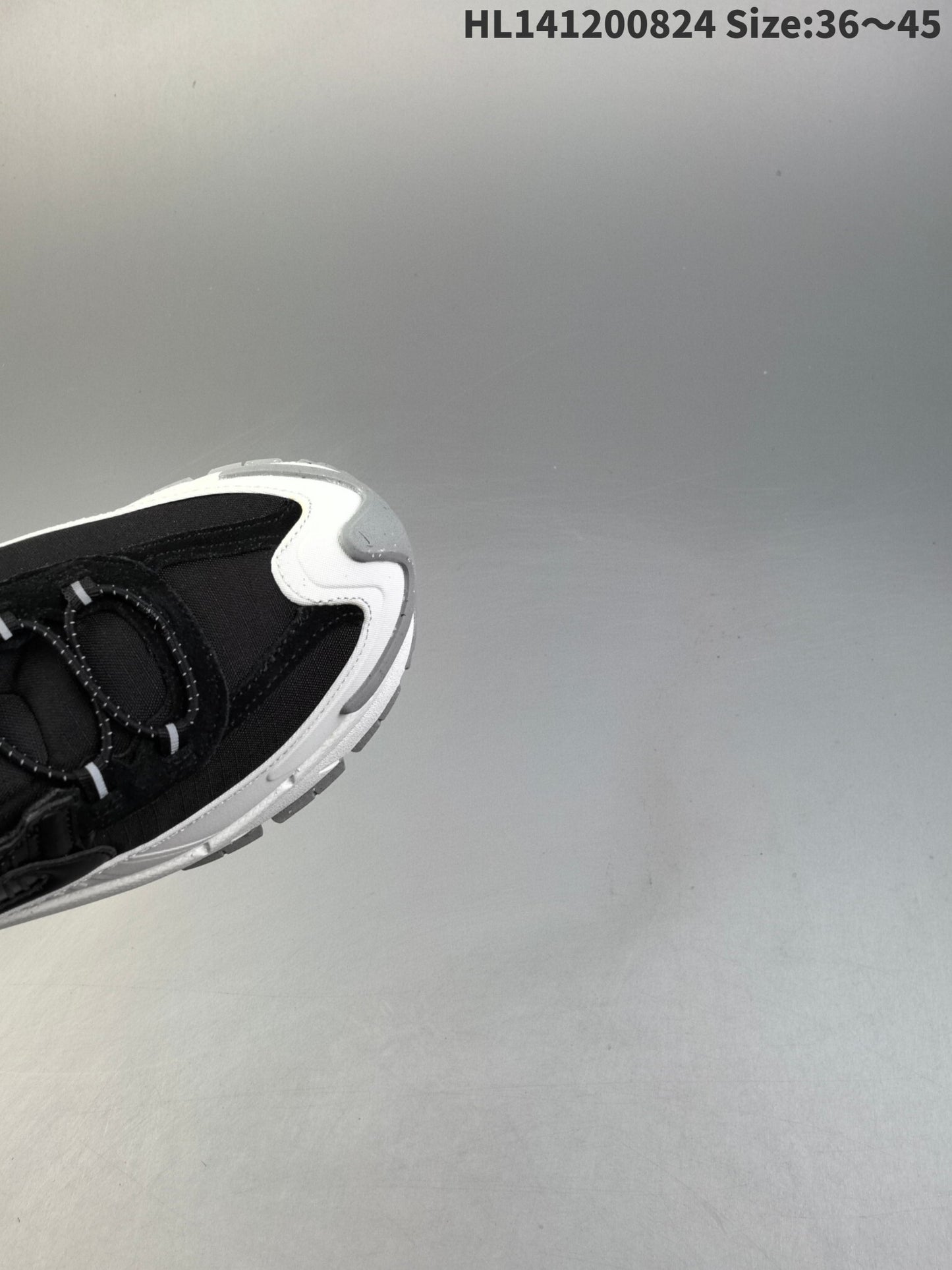 Nike Zoom Vomero Roam | NZVR18P400306