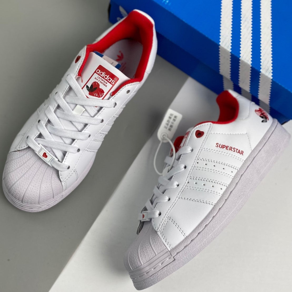 Adidas Originals  Superstar  | Valentine's Day White/Red 02CHLR12