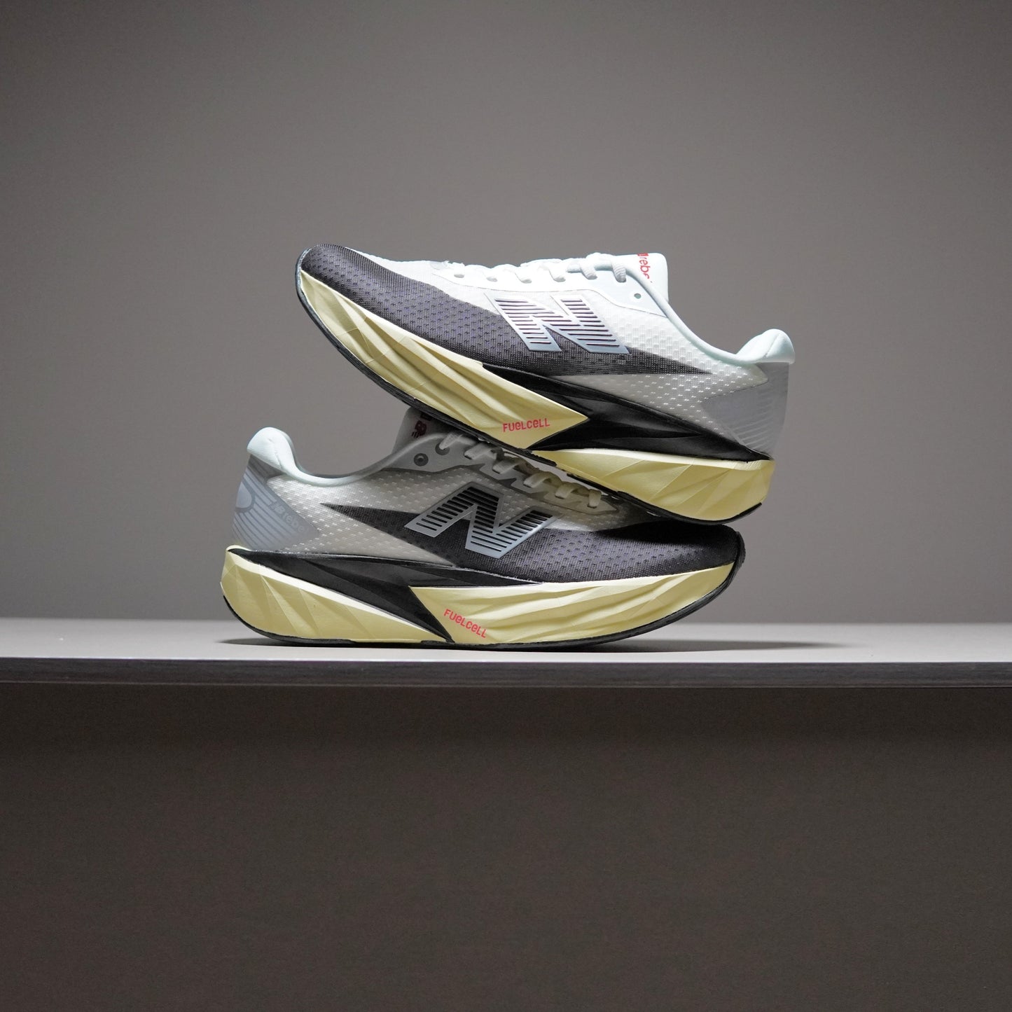 New Balance FuelCell Rebel v5 | NB080023FR07