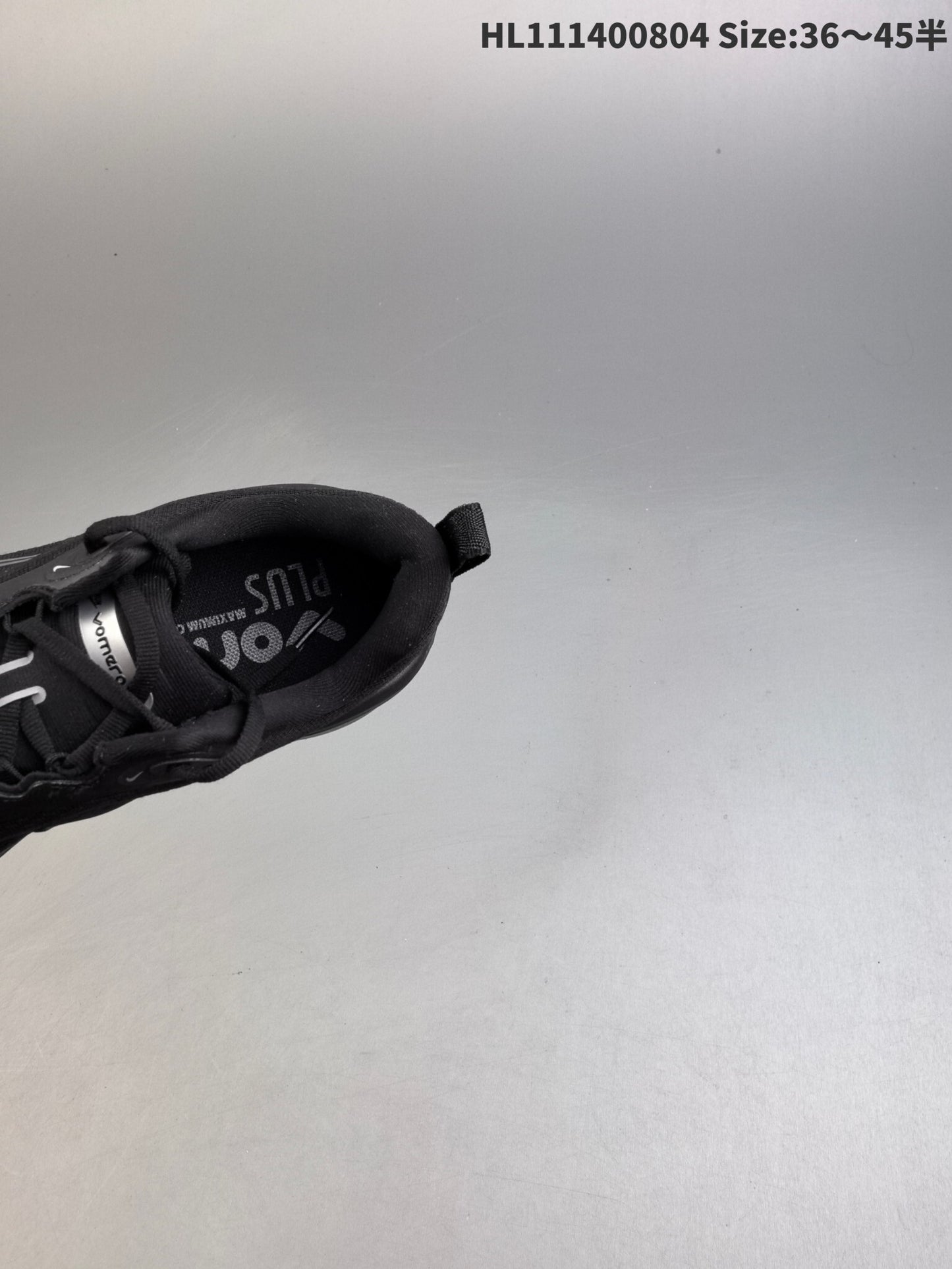 Nike Vomero Plus | NV18P400305