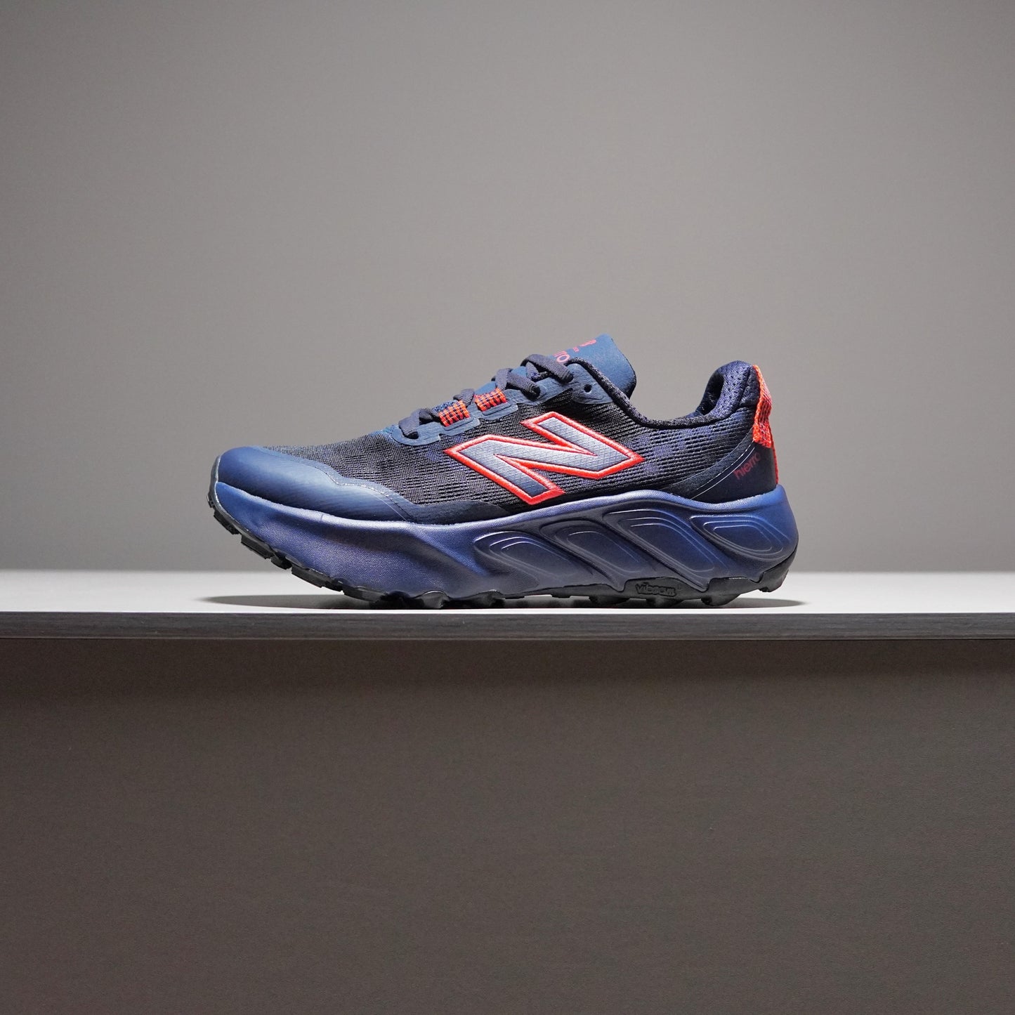 UV9NB05