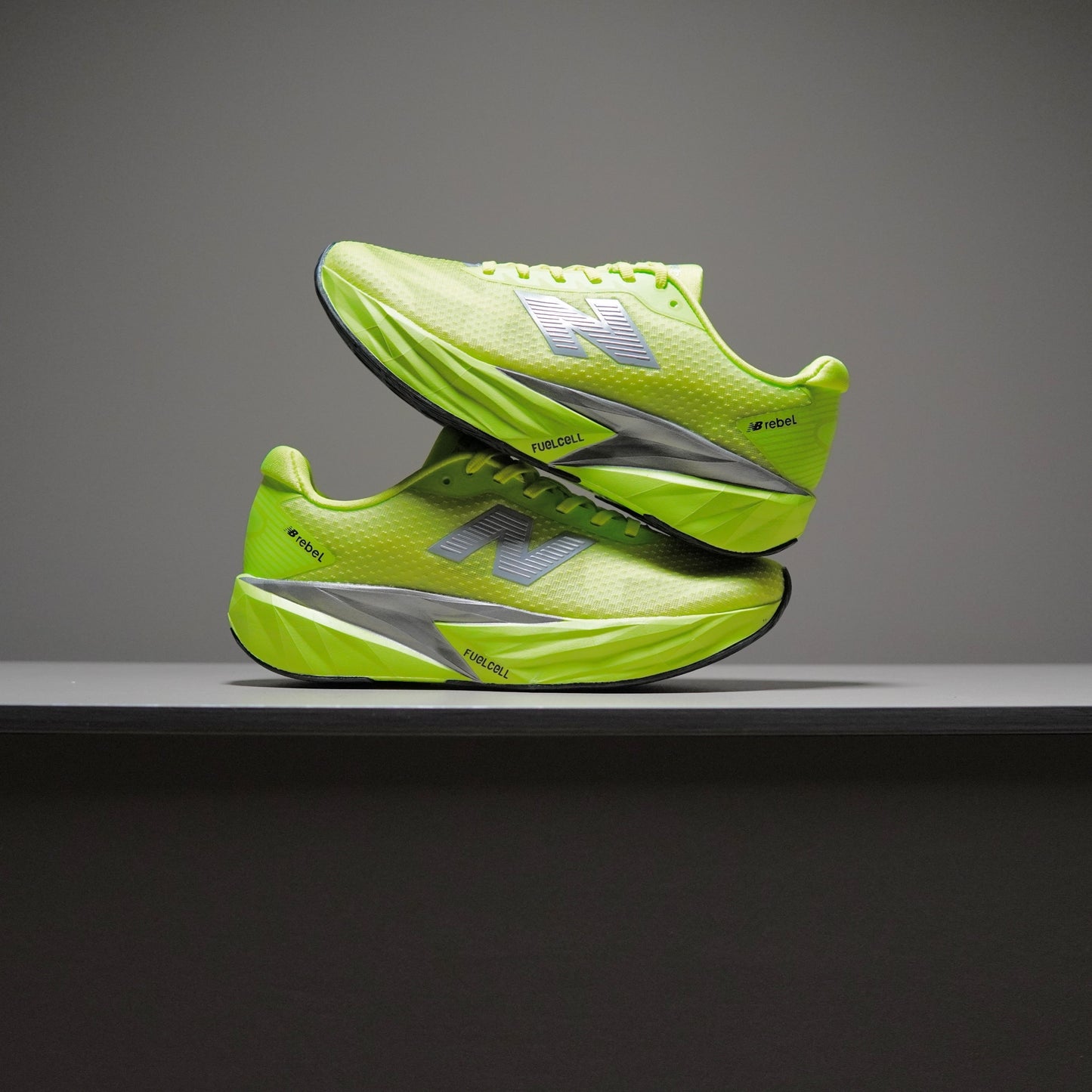 New Balance FuelCell Rebel v5 | NB080023FR05