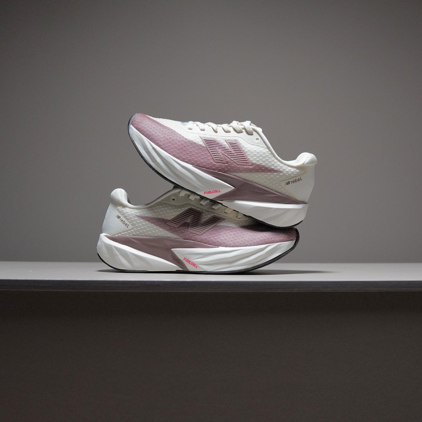 New Balance FuelCell Rebel v5 | NB080023FR02