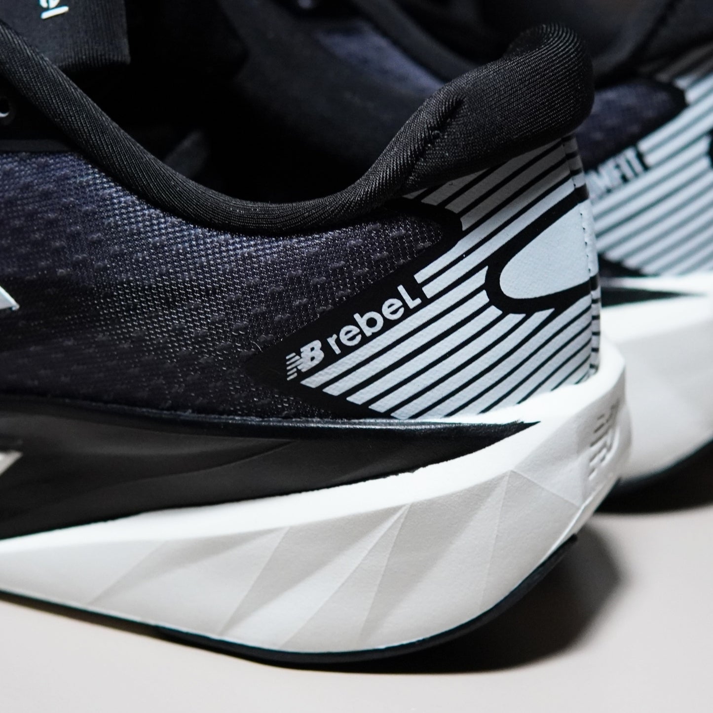 New Balance FuelCell Rebel v5 | NB080023FR12