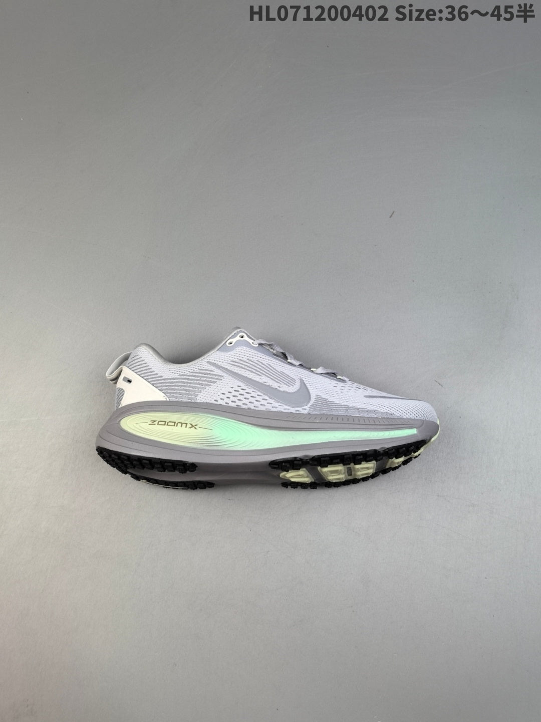 Nike Vomero 18 | HL071200402