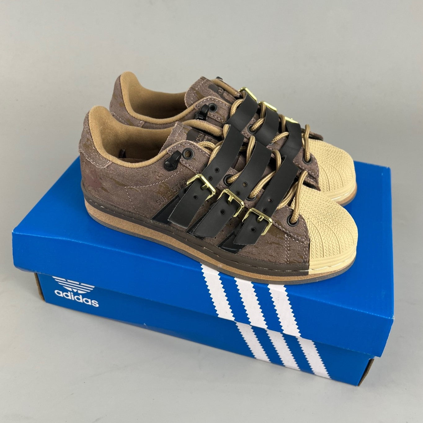 Adidas Originals  Superstar  | Brown HL401401216