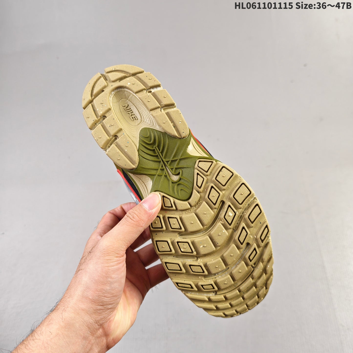 Nike V5 RNR | V5RNR18P400318