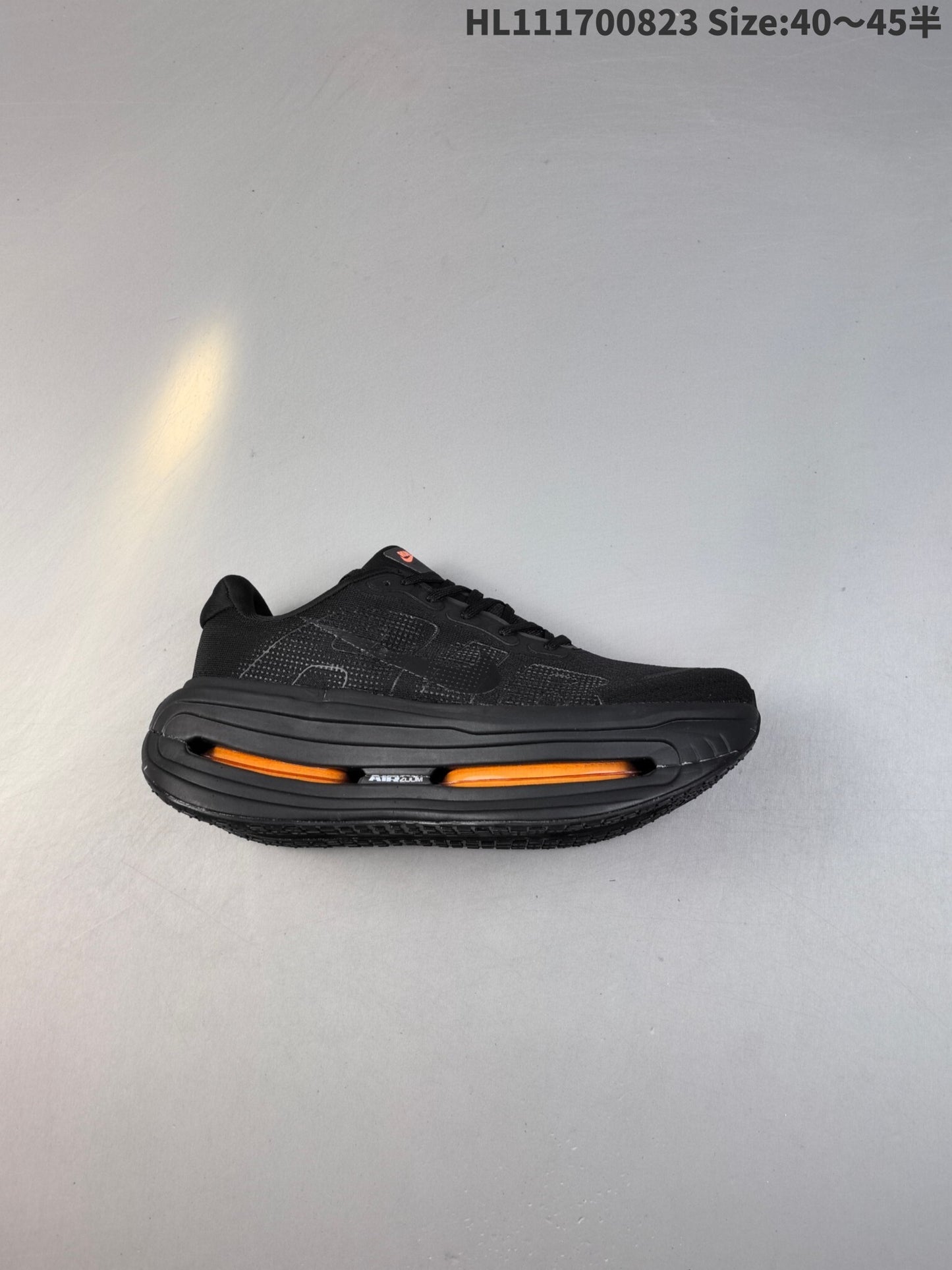 Nike Vomero Premium | NV18P4003P14