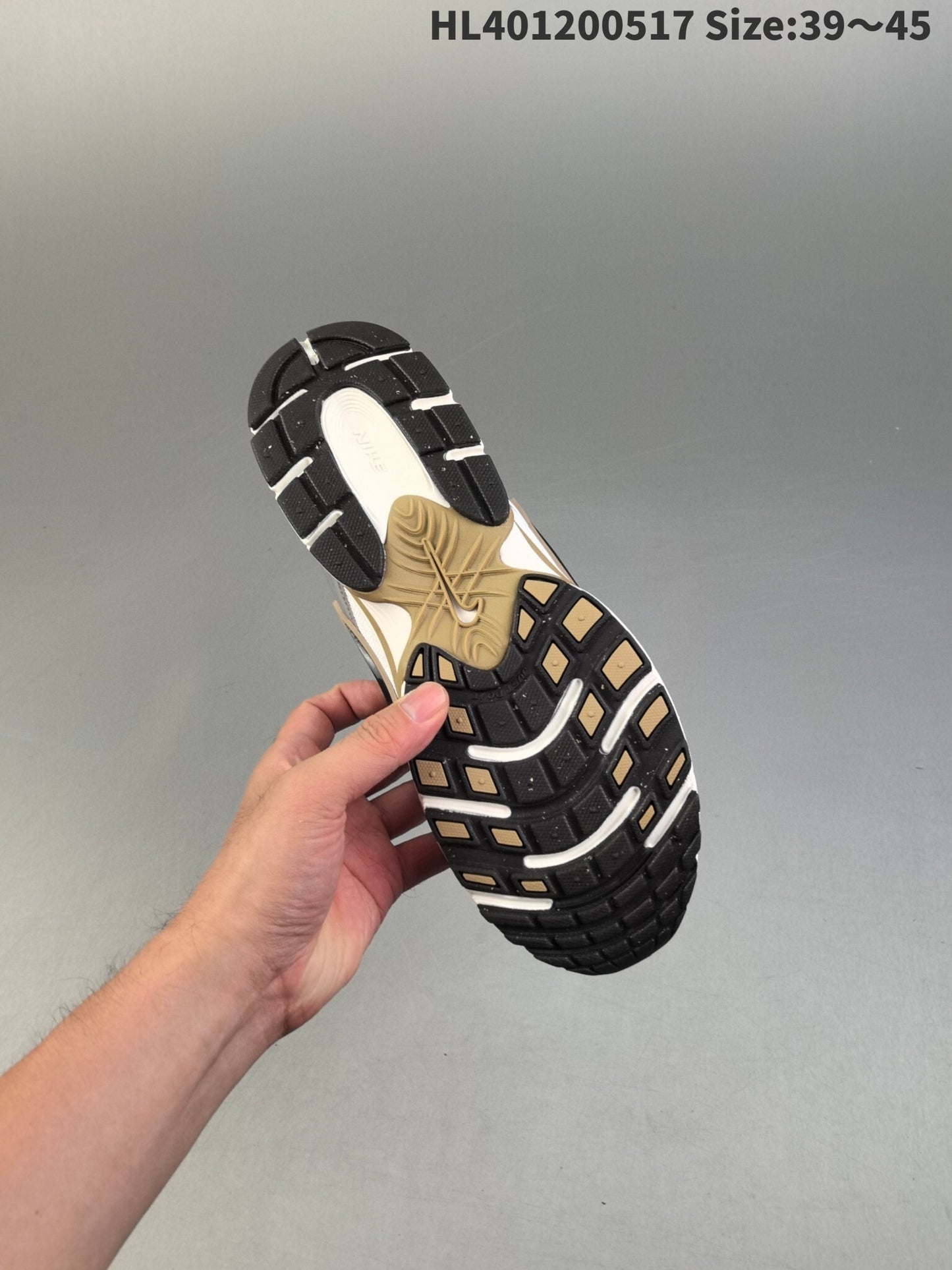 Nike V5 RNR | V5RNR18P400307