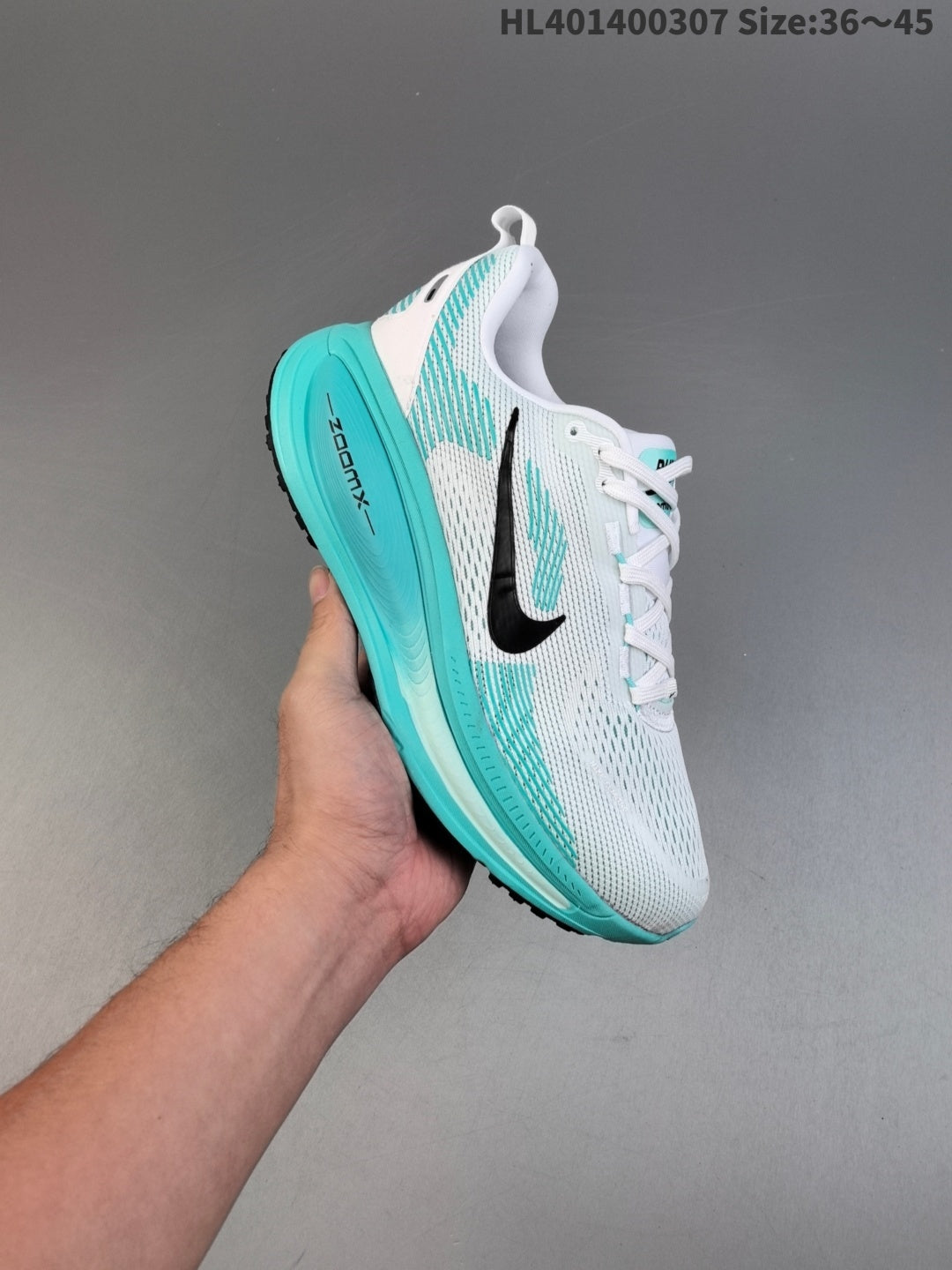 Nike Vomero 18 | HL401400307