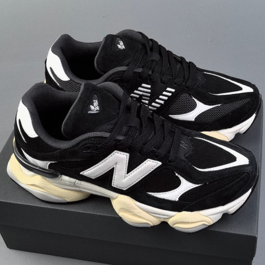 New Balance 9060 | Black/White HL031800723