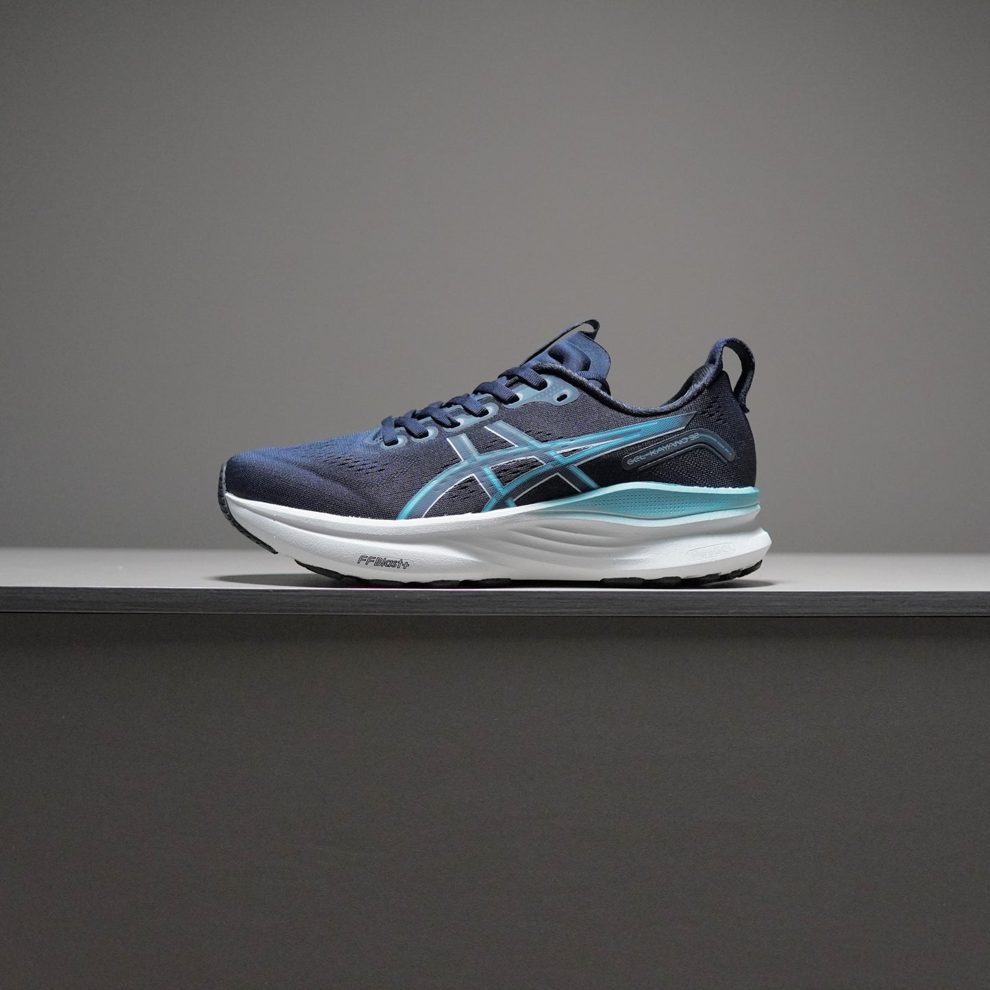 Asics Gel-Kayano 32 | AGK271300602