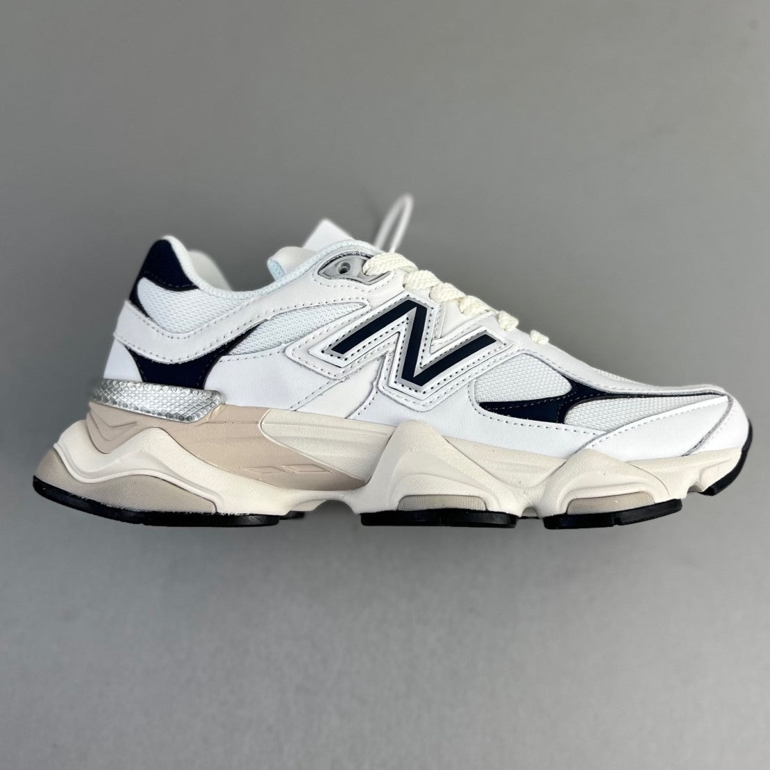 New Balance 9060 | White Navy HL031900703