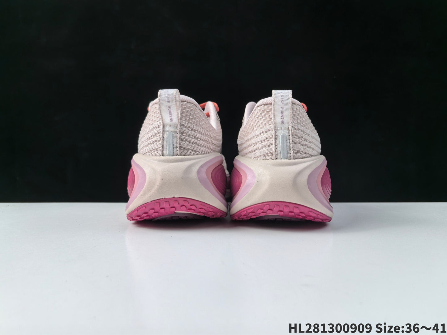 Nike Vomero Plus | NV18P400306