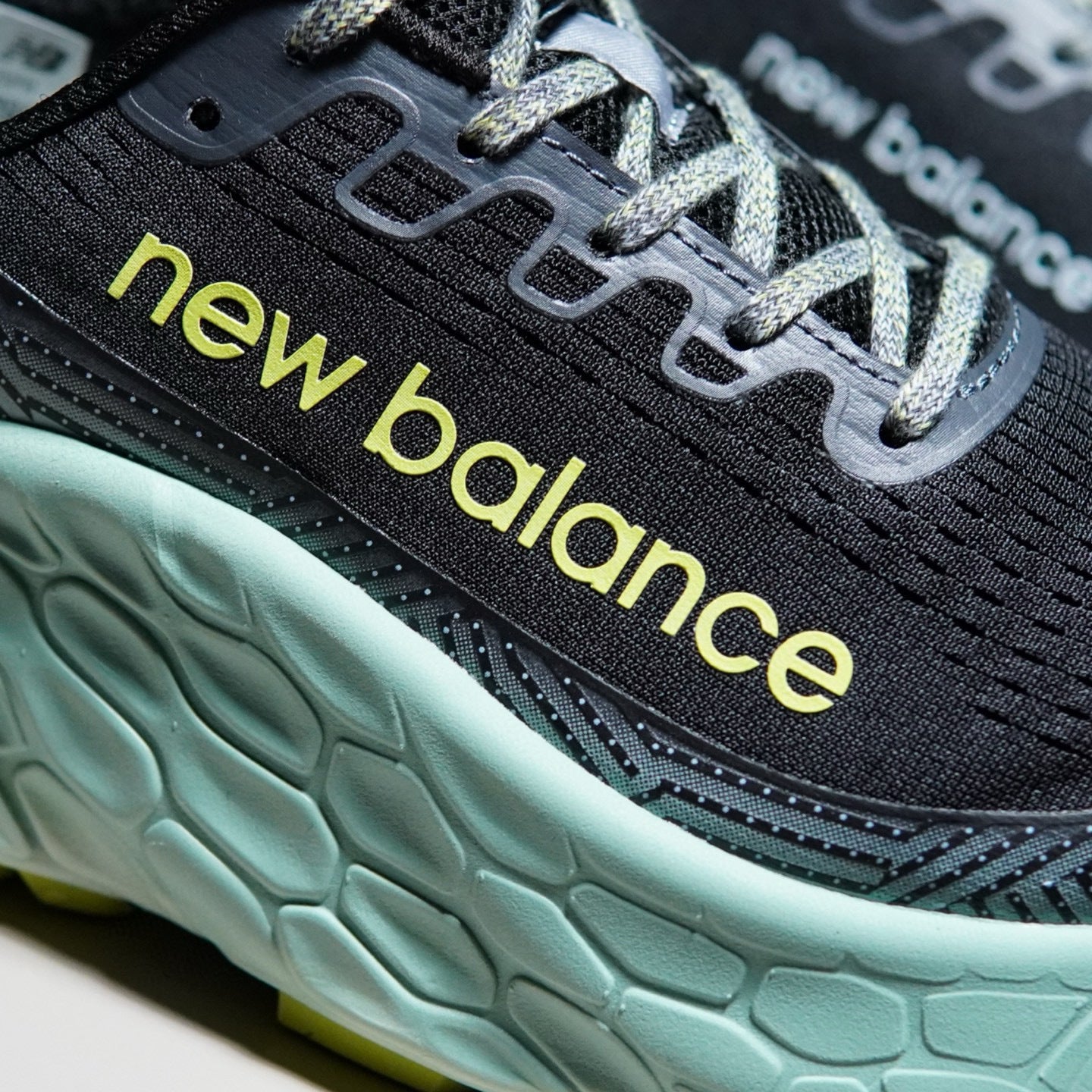 New Balance Fresh Foam X Trail More V3 | 18002310