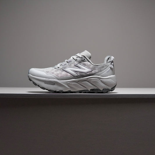 UV9NB02