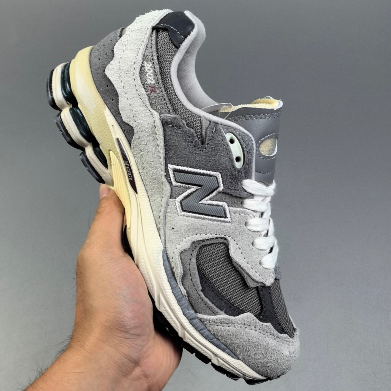 New Balance 2002R | Rain Cloud Protection Pack HL441300601