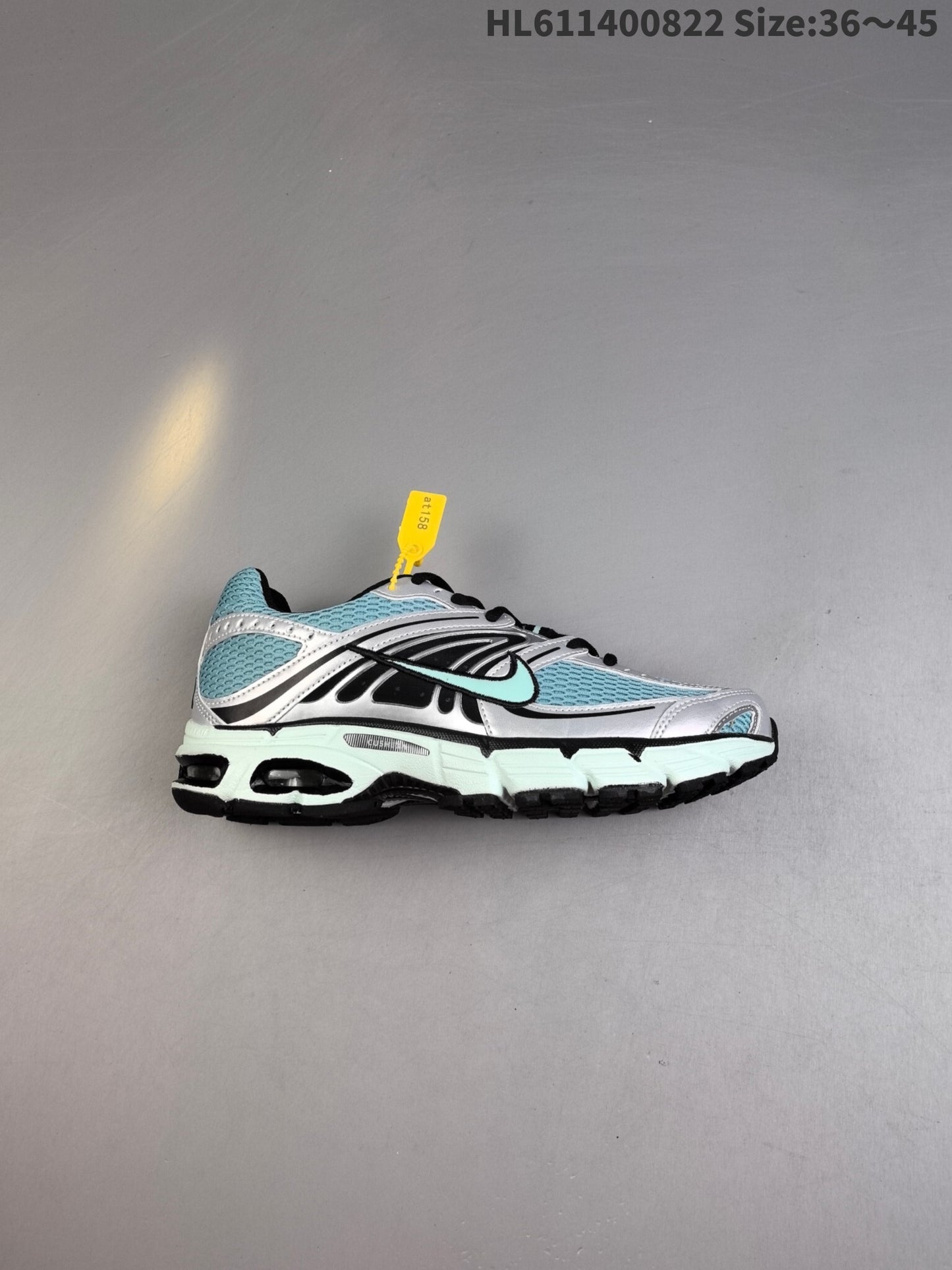 Nike Air Max Moto 2K | NAM18P400303