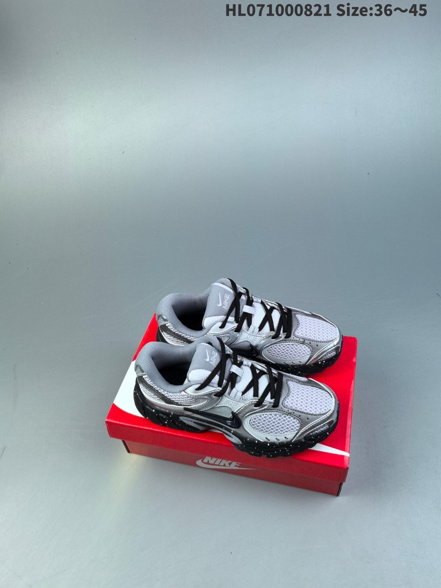 Nike V5 RNR | V5RNR18P400313