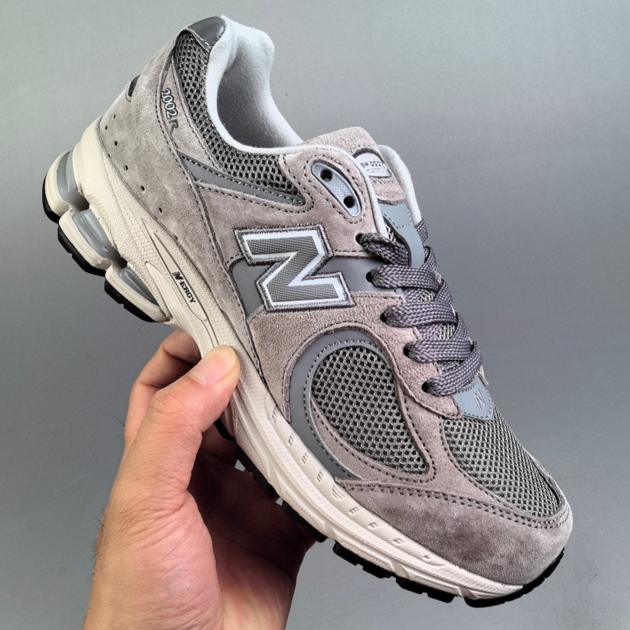 New Balance 2002R  │Grey HL031500403