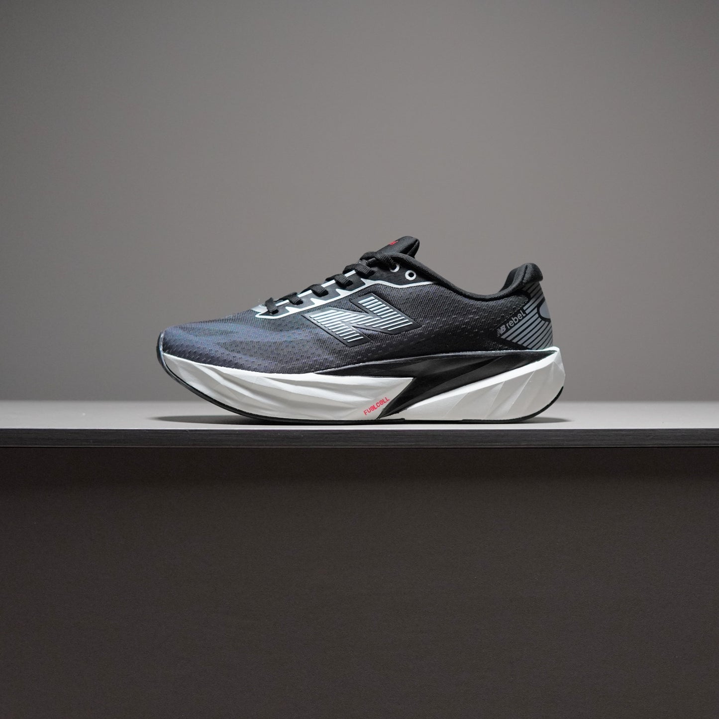 New Balance FuelCell Rebel v5 | NB080023FR10