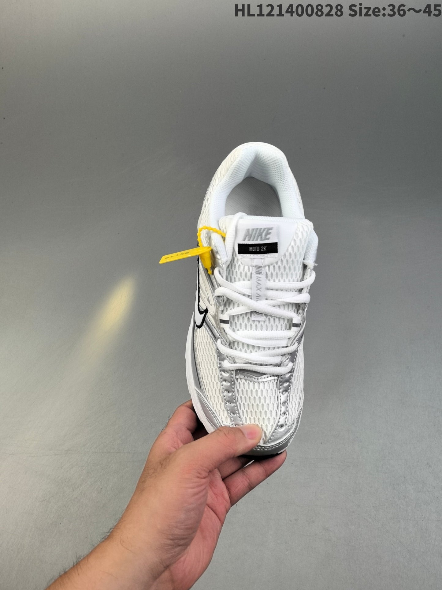 Nike Air Max Moto 2K | NAM18P400301