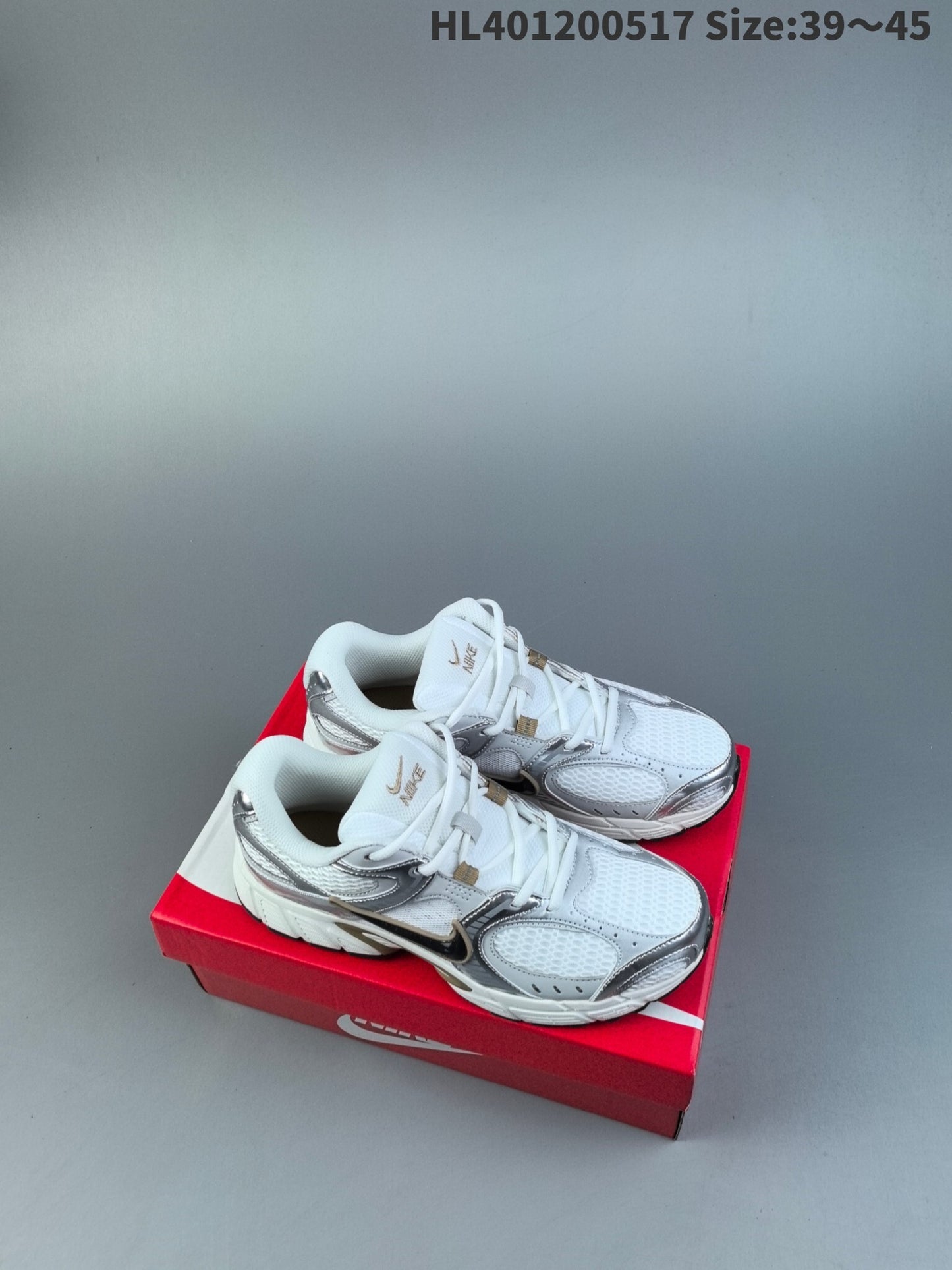 Nike V5 RNR | V5RNR18P400307