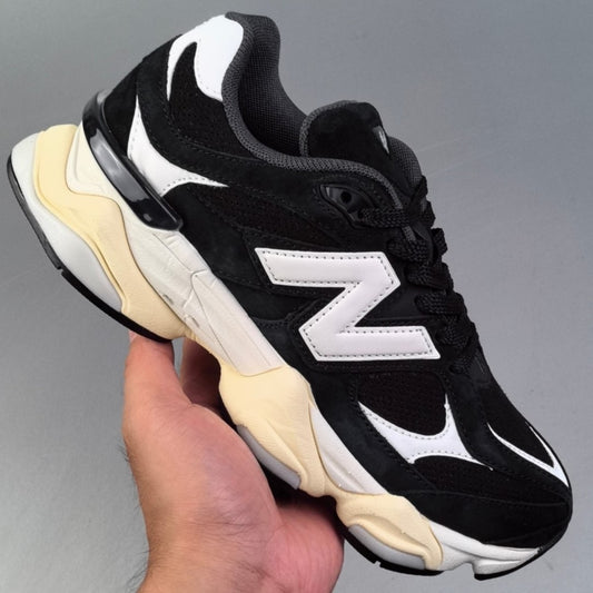 New Balance 9060 | Black/White HL031800723